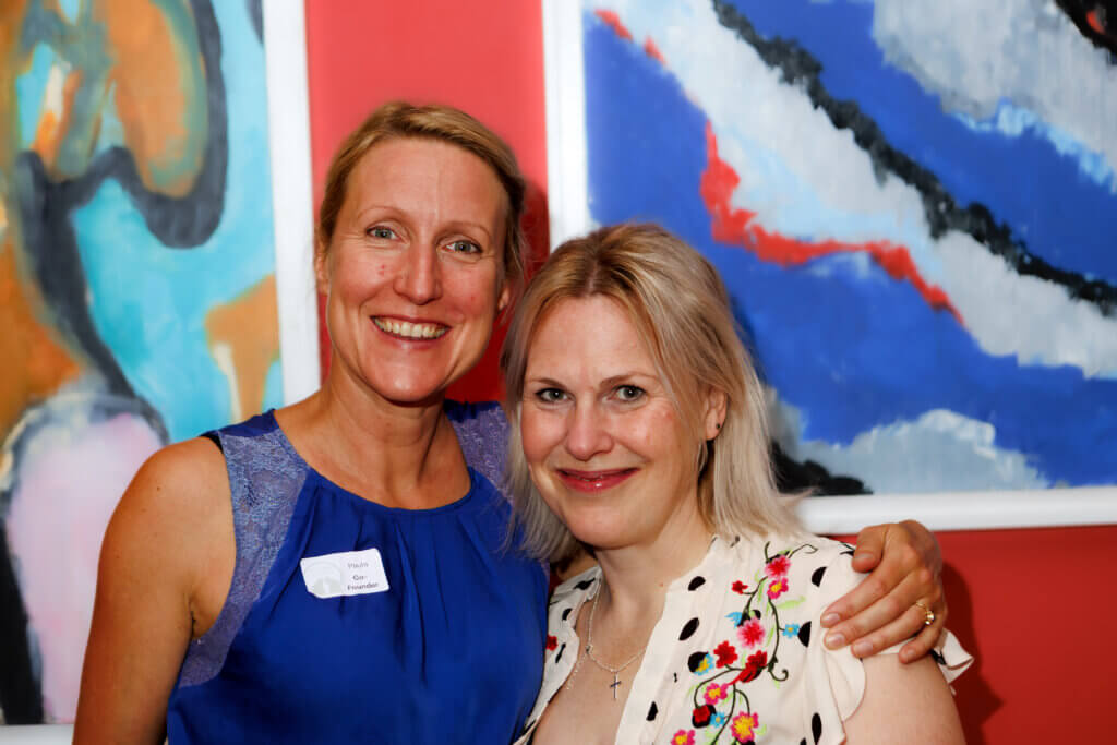 Rise & Howl - Paula & Kate